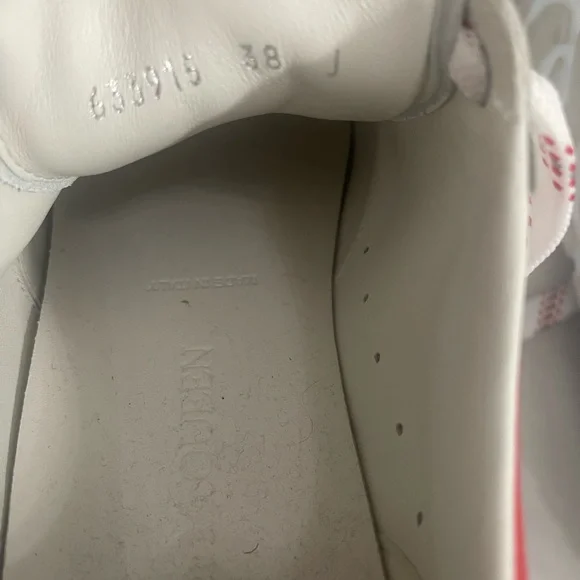 Alexander McQueen Leather Court Trainer Sneakers Sz 38 - Picture 5 of 6